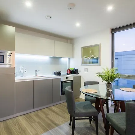 Appartamento Elegant 1 Bed Flat With Balcony In Islington Londra Esterno foto